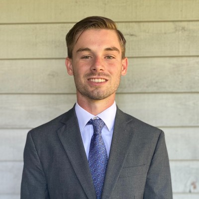 Photo of Aspireship grad Alec M, who was able to land a SaaS sales role with the help of Aspireship's SaaS sales training course and job placement program.