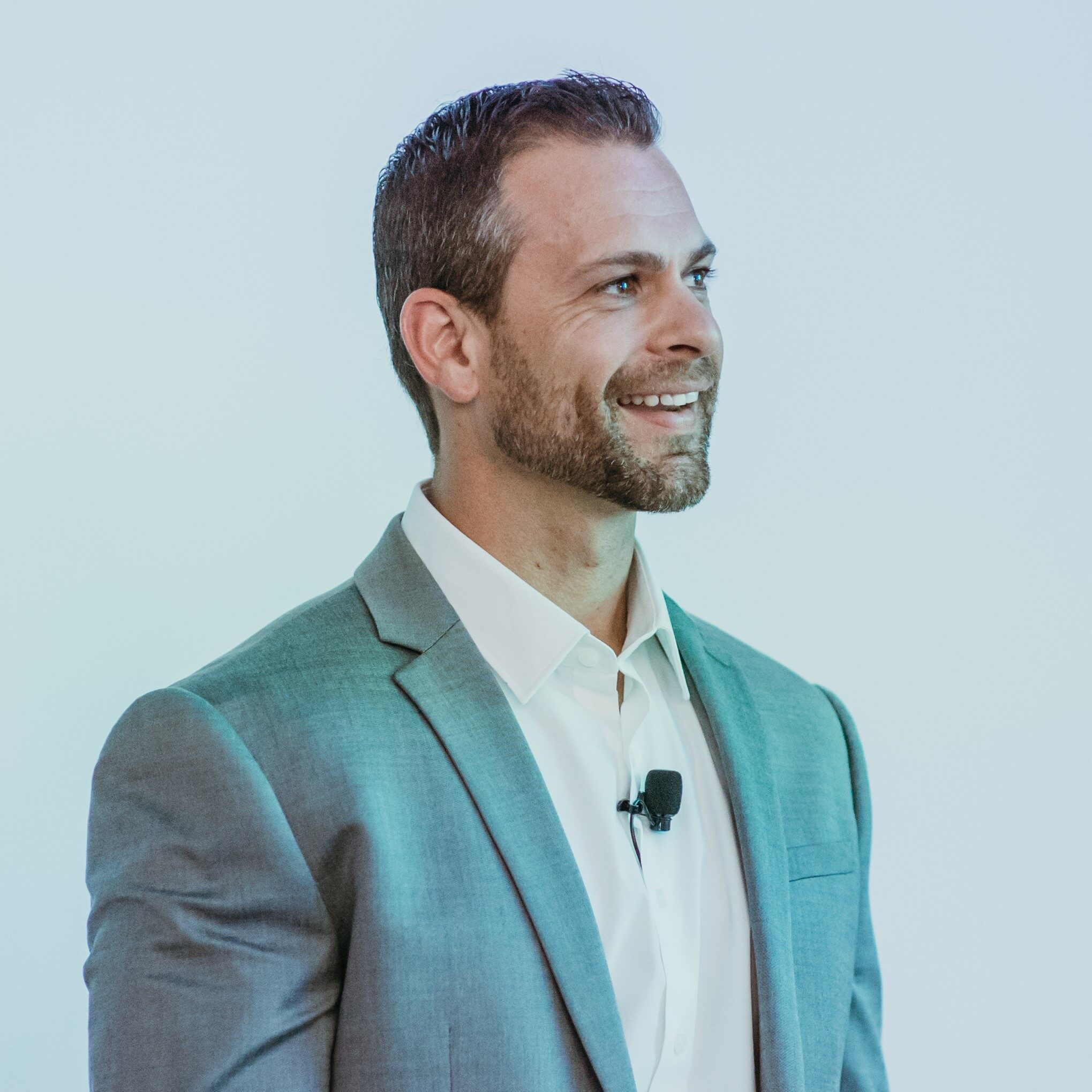 Photo of Brandon Roberts, upcoming speaker at Aspireship Live, a SaaS sales training webinar, about mindset reset in SaaS sales.